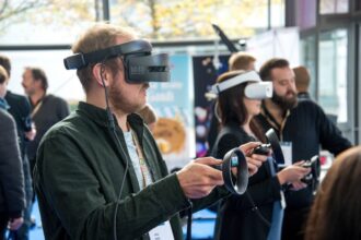 Sanal Gerçeklikte Yeni misiniz? VR Nedir? Başlangıç Rehberi