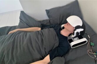 HalfDive VR Gözlüğü